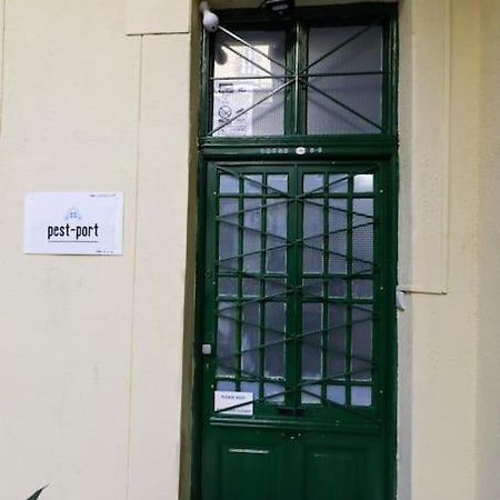 Budapest Pest-Port Apartment 4 Rooms For 16 Person Buitenkant foto