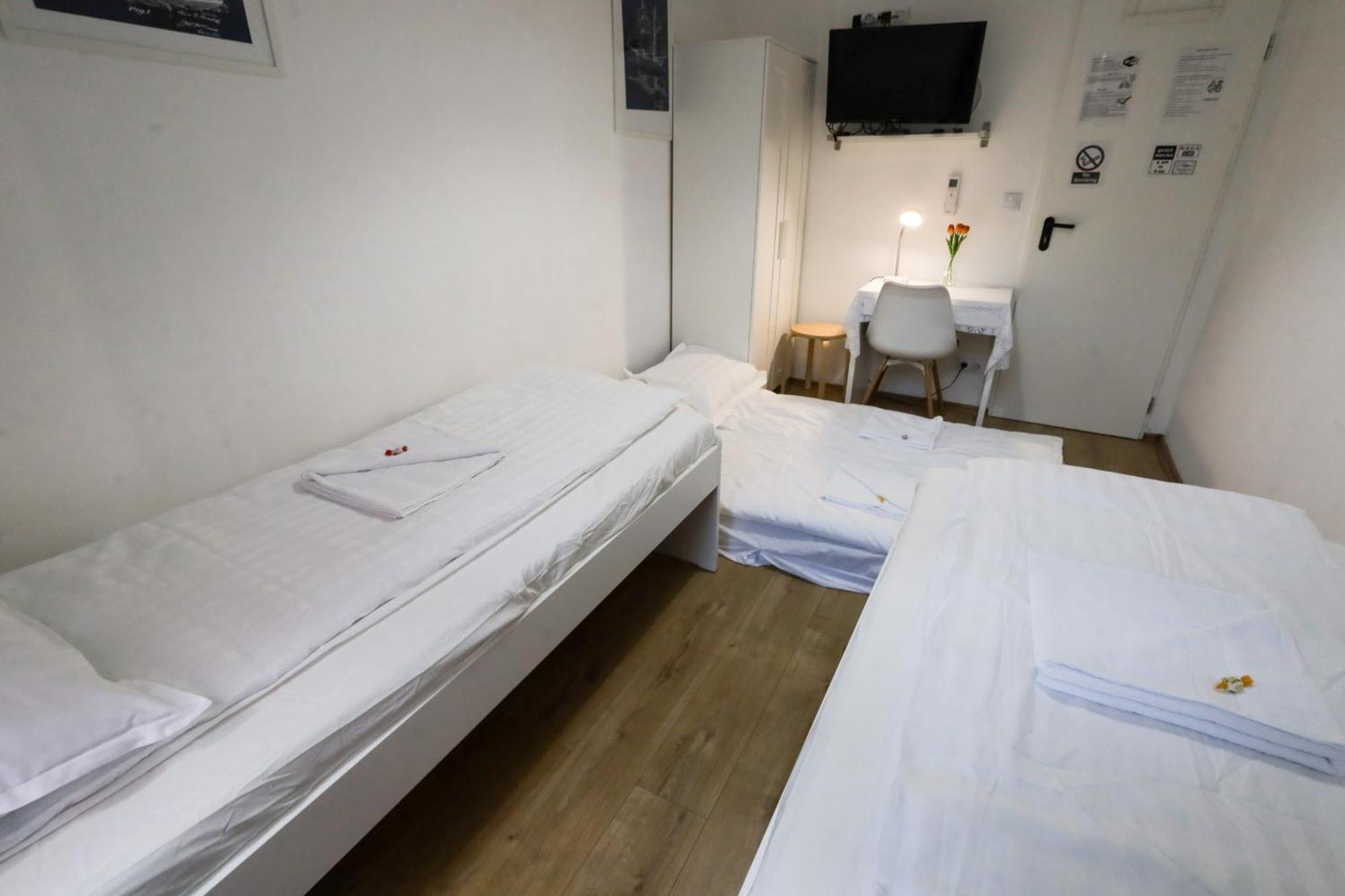 Budapest Pest-Port Apartment 4 Rooms For 16 Person Buitenkant foto