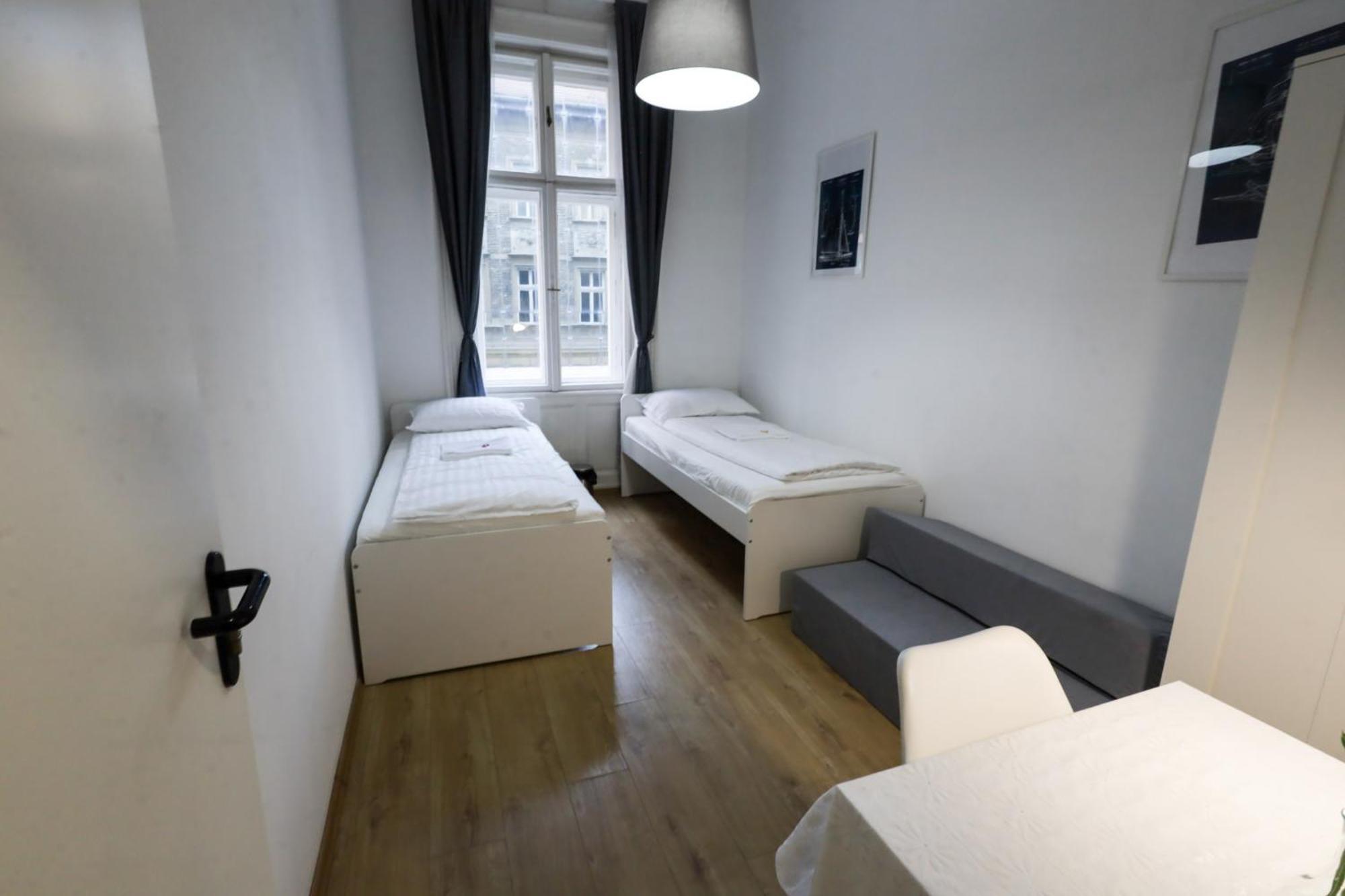 Budapest Pest-Port Apartment 4 Rooms For 16 Person Buitenkant foto